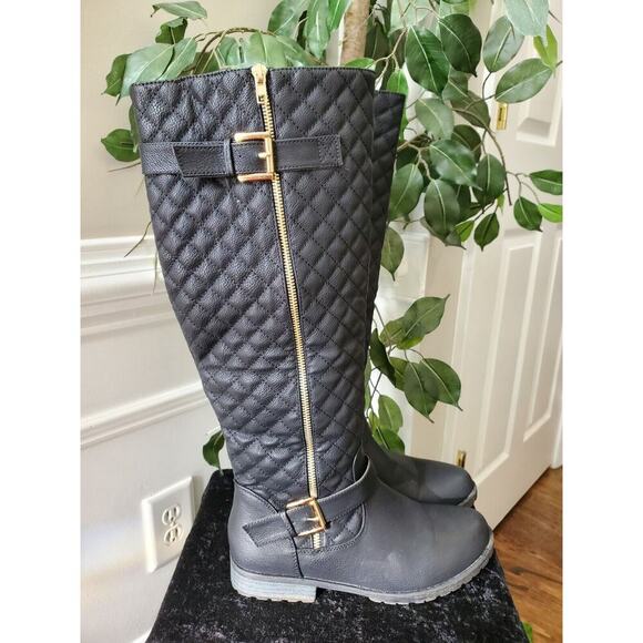 ShoeLand Women's Black Faux Leather Upper Round Toe Knee High Casual Boots 10 - Picture 1 of 12